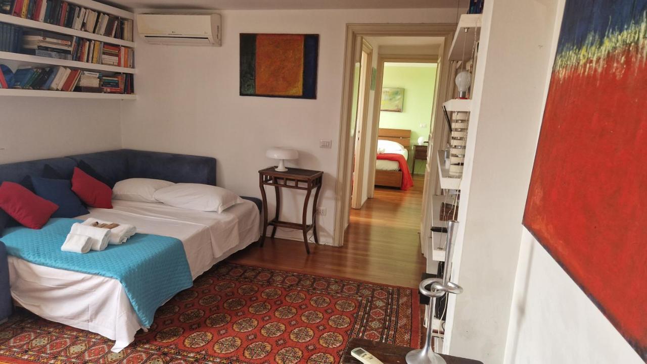 Casa Di Libri - Delizioso Appartamento A 10 Min Da Trastevere 로마 외부 사진