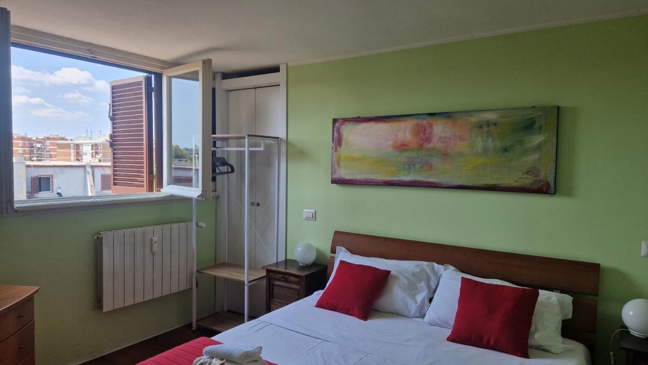 Casa Di Libri - Delizioso Appartamento A 10 Min Da Trastevere 로마 외부 사진